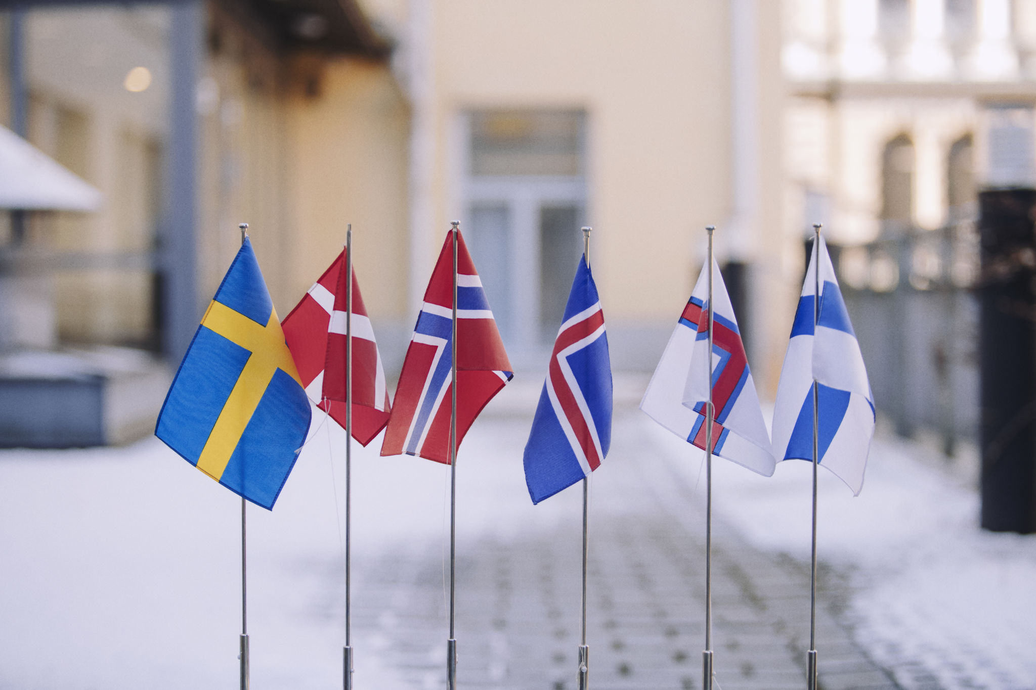 Nordiska flaggor.