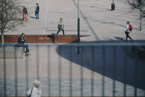 Torg med människor.