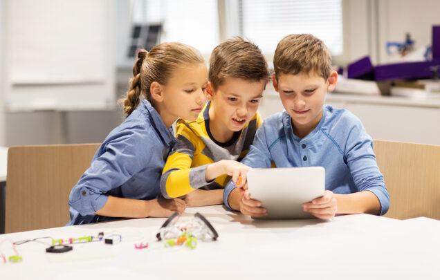 Grunderna i programmering och Making | Åbo Akademi