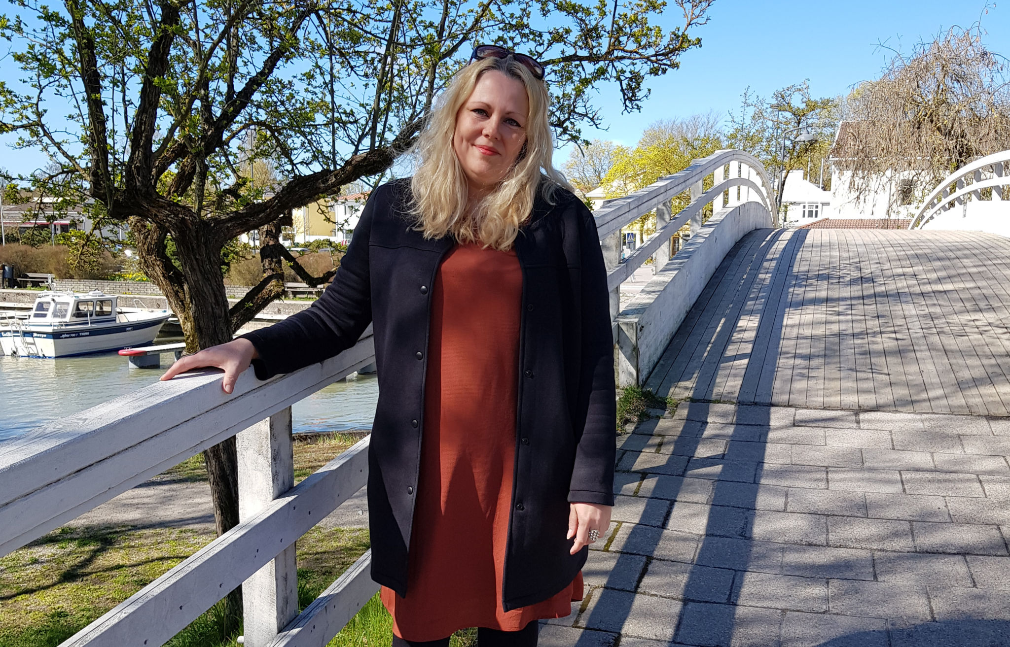 jane wingren på bro