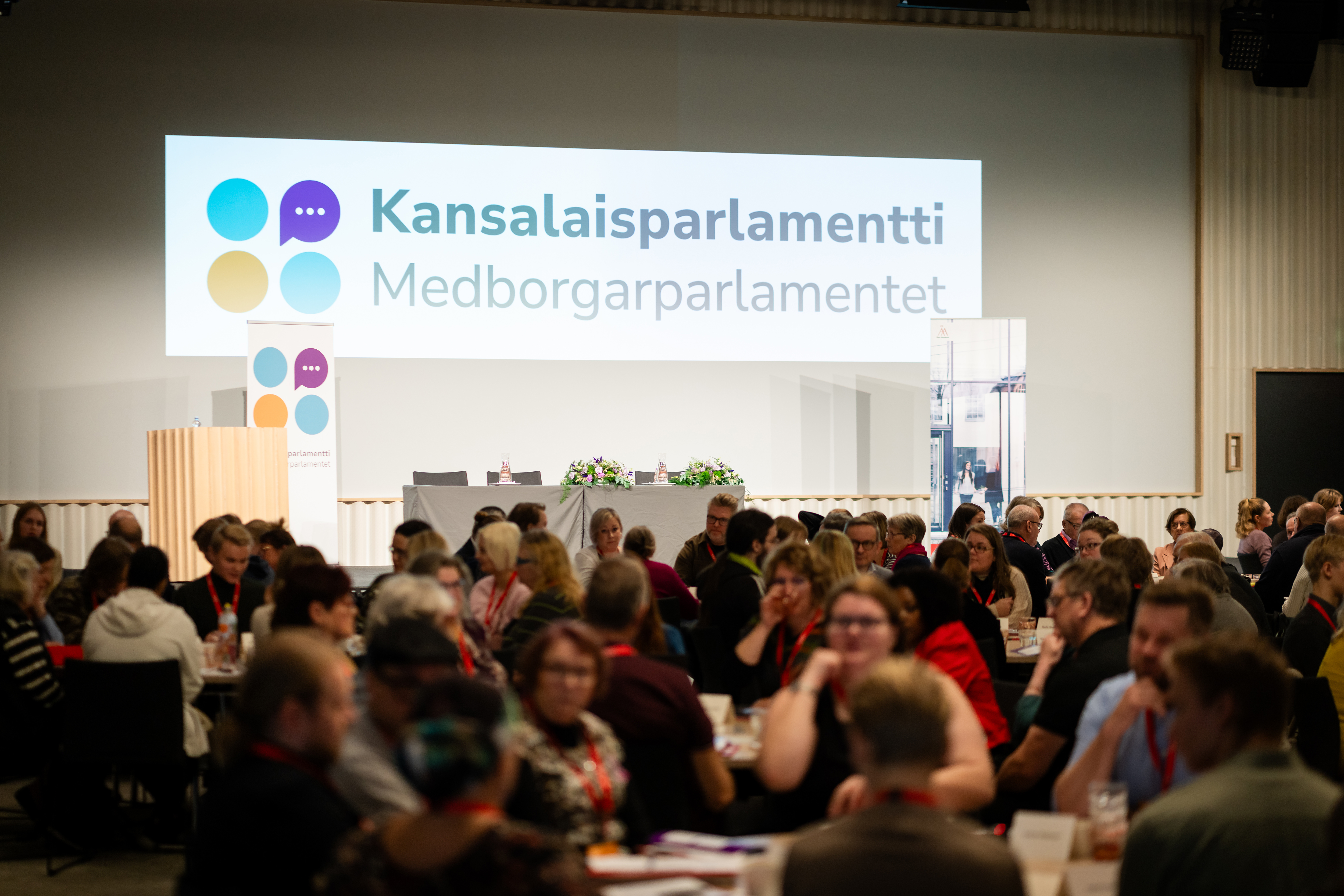 Fråga forskaren: Kan Finland bli en diktatur?