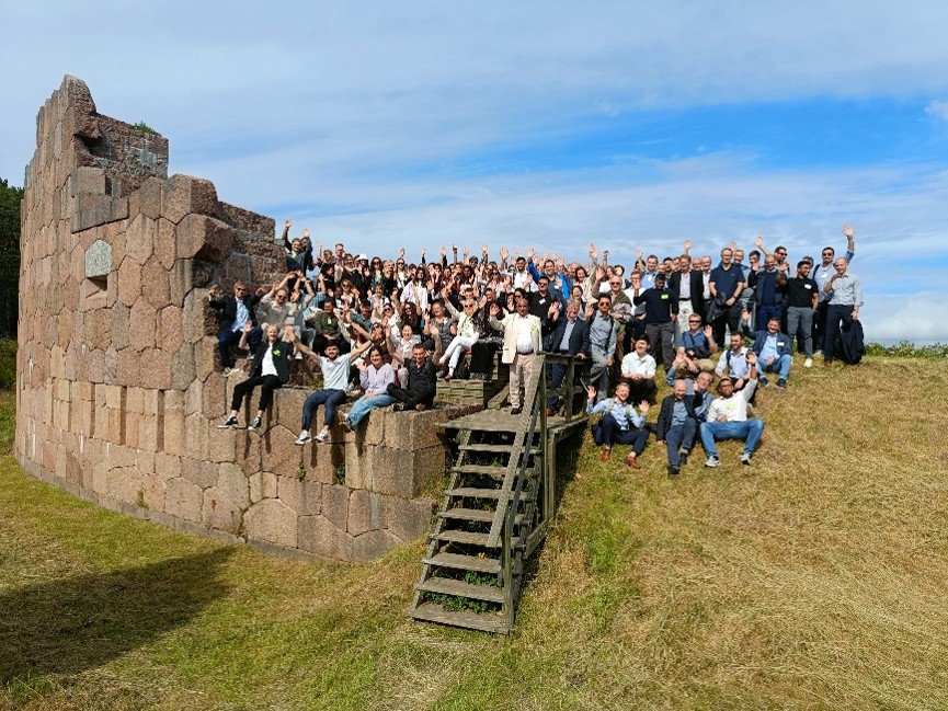 Konferensdeltagare i Bomarsund