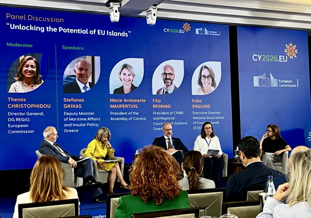 En paneldiskussion.
